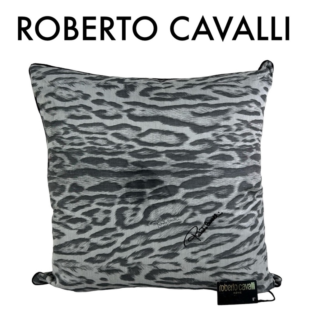 ROBERTO CAVALLI NWT NEW WITH TAG GRAY WHITE BLACK LEOPARD ACCENT THROW PILLOW